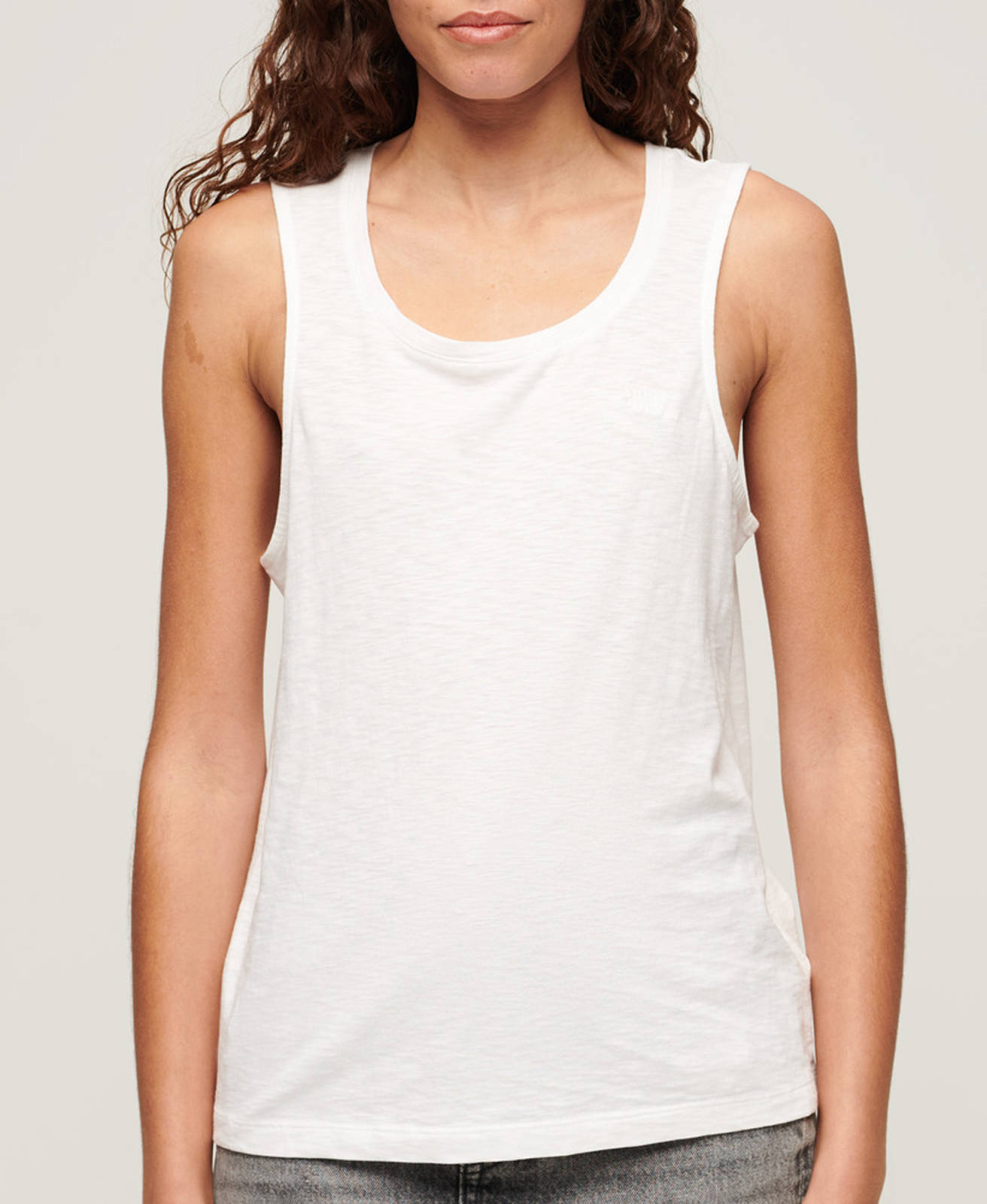  Superdry - STUD SCOOP NECK TANK ΜΠΛΟΥΖΑ ΓΥΝΑΙΚΕΙΟ - OPTIC 2025