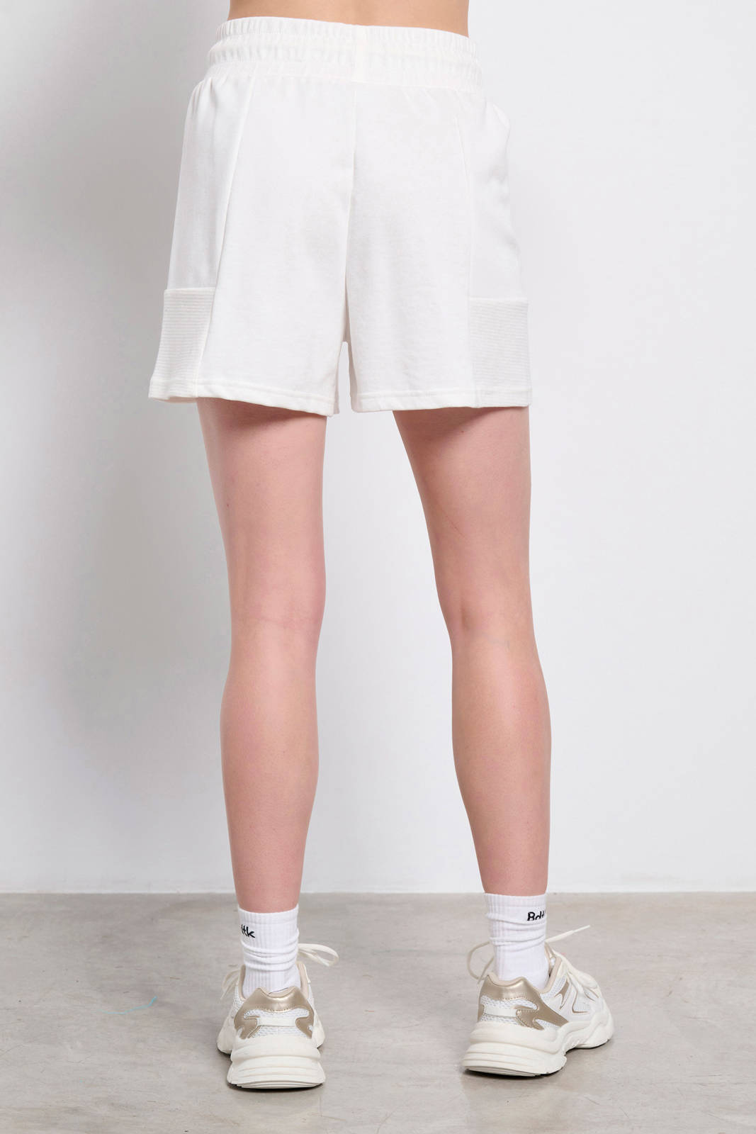 Body Talk - Γυναικείο ΒDTK αθλητικό σόρτς - OFF WHITE φωτογραφία