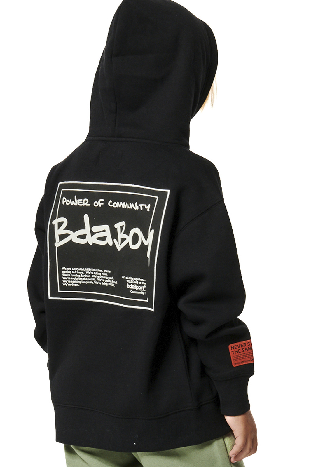 Body Action - BOY'S LONG SLEEVE HOODED SWEATSHIRT - BLACK φωτογραφία