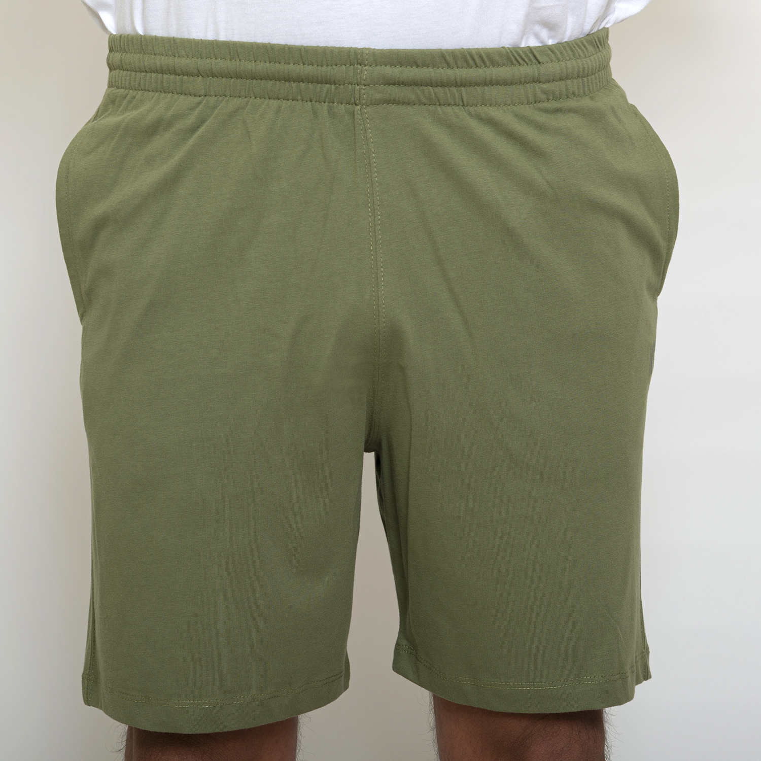 Russell Athletic - SHORTS - OLIVINE