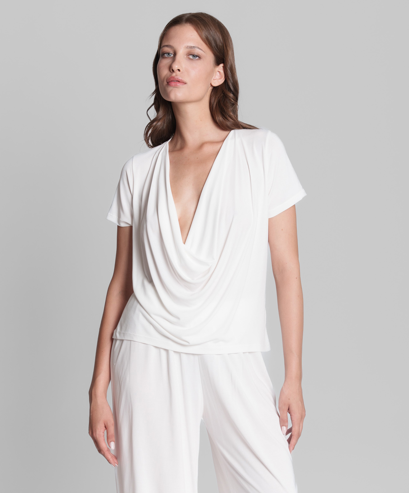  Collectiva Noir - EZRA TOP - WHITE 2025