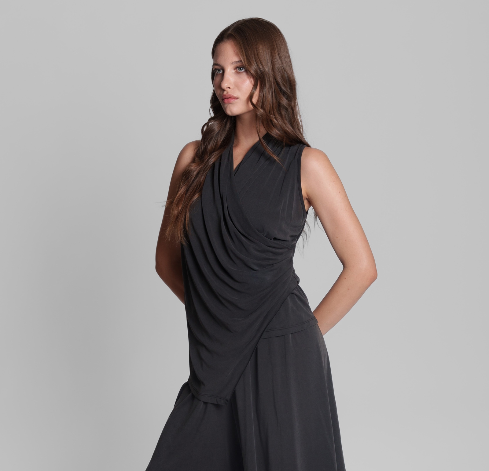  Collectiva Noir - MALIK TOP - BLACK 2025